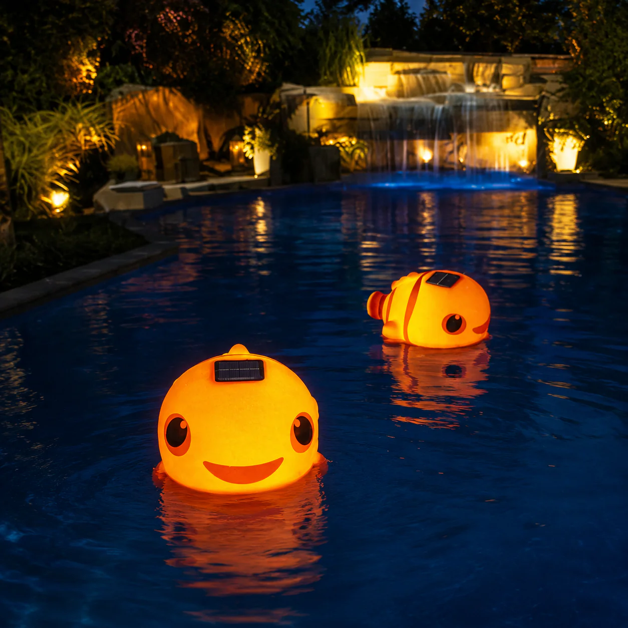 Lumière solaire flottante Poisson-Clown Nemo pour piscine - CT2107 - Image 2
